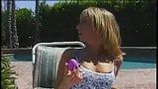 Babe Sophie Evans doggy style gefickt
