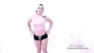 Sexy Tussi wird verarscht und gefickt