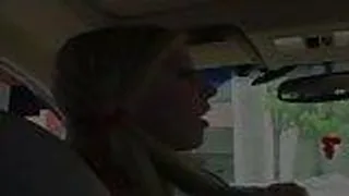 Sie wird geleckt und dann gefickt