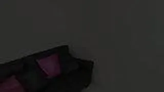 Versautes Babe spielt mit jedem Schwanz