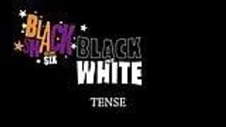 Schwarze Schönheit Vanessa beim harten Sex auf der Couch - Interracial Porno