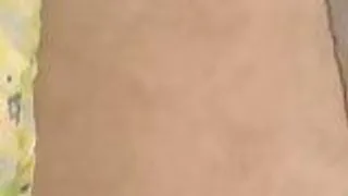 Lass mich deinen Schwanz in meinen Strapsen