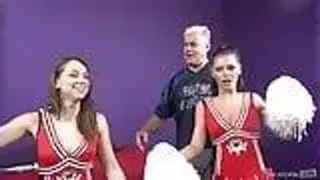 Immoral live präsentiert Adriana Chechik und Sara Luvv