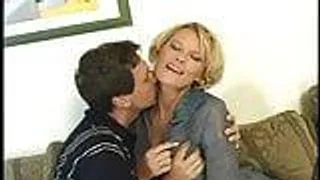 Grosse blonde macht alles für alles
