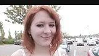 Ein grosser Schwanz für eine süsse Amateurin