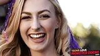 Alexa grace wird von schwarzem Schwanz gefickt
